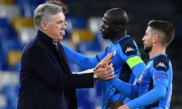 Champions League: HLV Carlo Ancelotti bị sa thải ngay sau khi Napoli đoạt vé đi tiếp